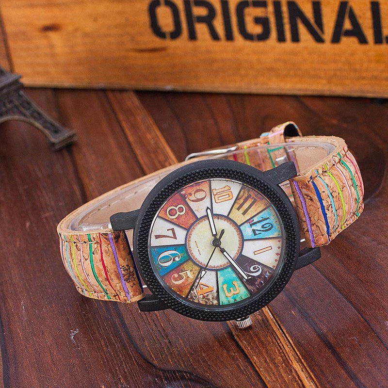 Casual Vintage Leather Women Quartz Wrist Watch Gift Clock Image