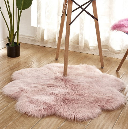 Artificial Woolen Carpet Rug Floral Shape Sheepskin Hairy Carpet Faux Mat Seat Pad Fur Warm Tapetes Floor Mat Soft Area Rug Image