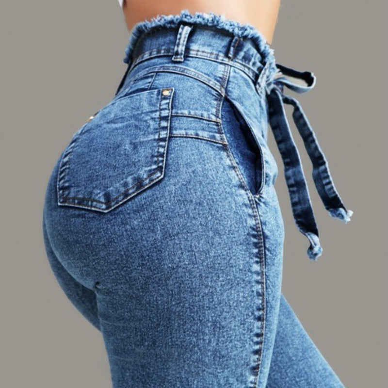 Fringed jeans Image