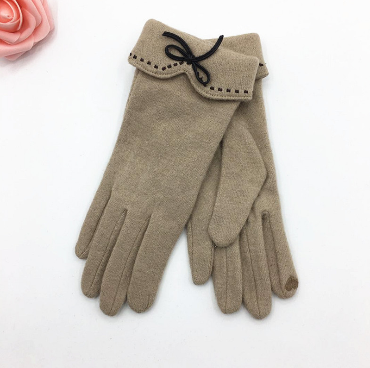 Yauvana Elegance Winter Gloves Image