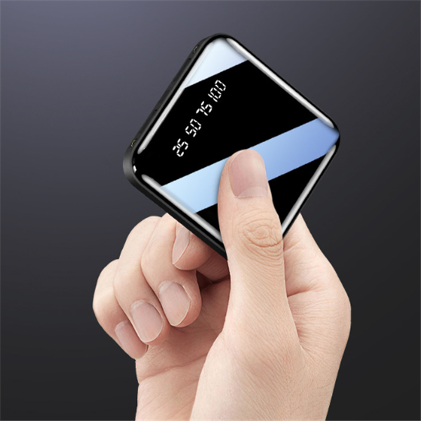 10000 mAh Power Bank Charging Treasure Image