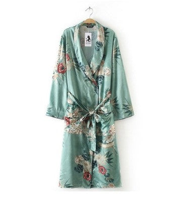 Printed gown and kimono cardigan Image