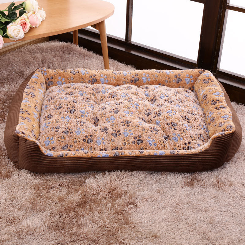 Dog bed with pet cushion Image