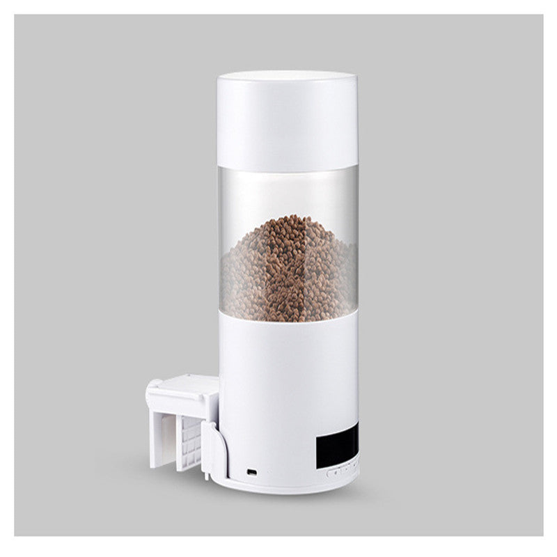 Aquarium tank automatic fish feeder Image