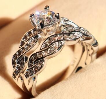 New set of rings wedding ring set men and women couple ring jewelry