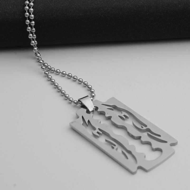 men chain stainless steel Blade necklaces men pendants woman accessories fashion necklace jewelry gold chain on the neck Image