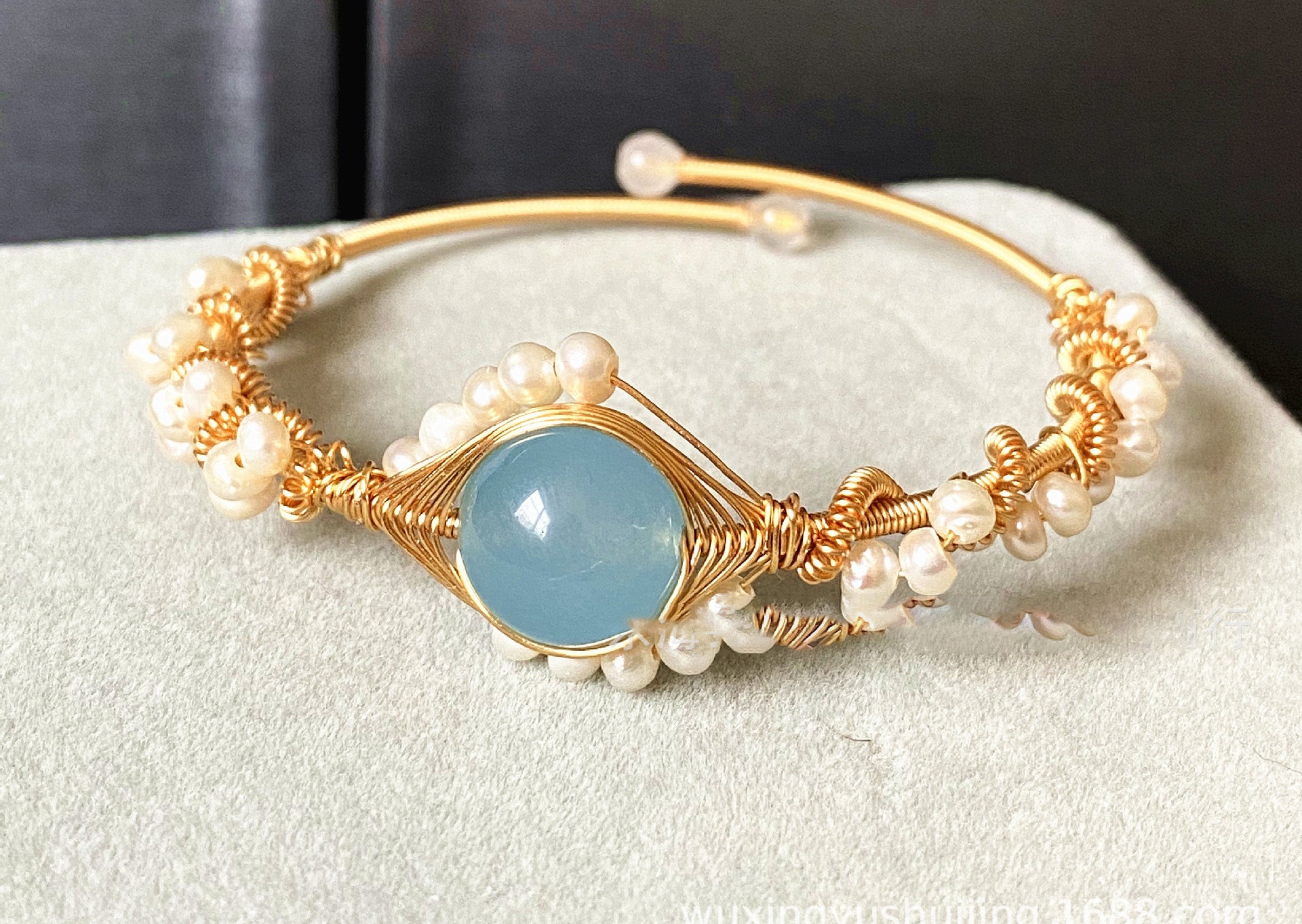 14K GoldWrapped Handmade Bracelet Hailan Baohai Sapphire Natural White Pearl Bracelet Image