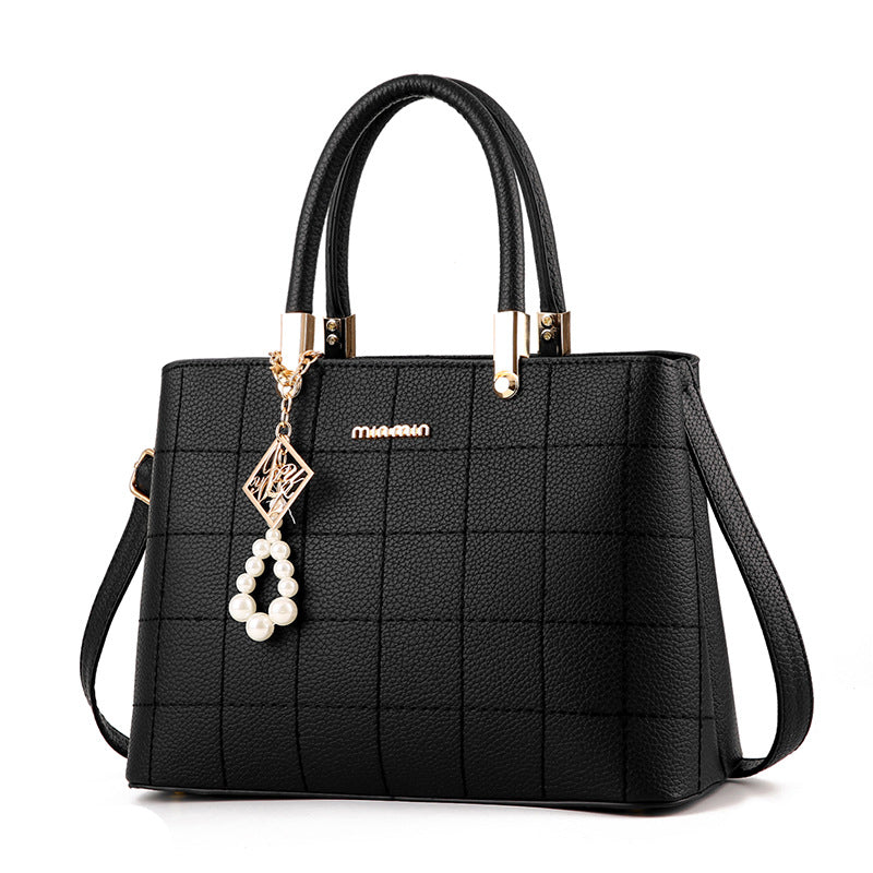 European And American Hair Ball Handbags Simple Women'S Bags Diagonal Bags Fashion Women'S Bags