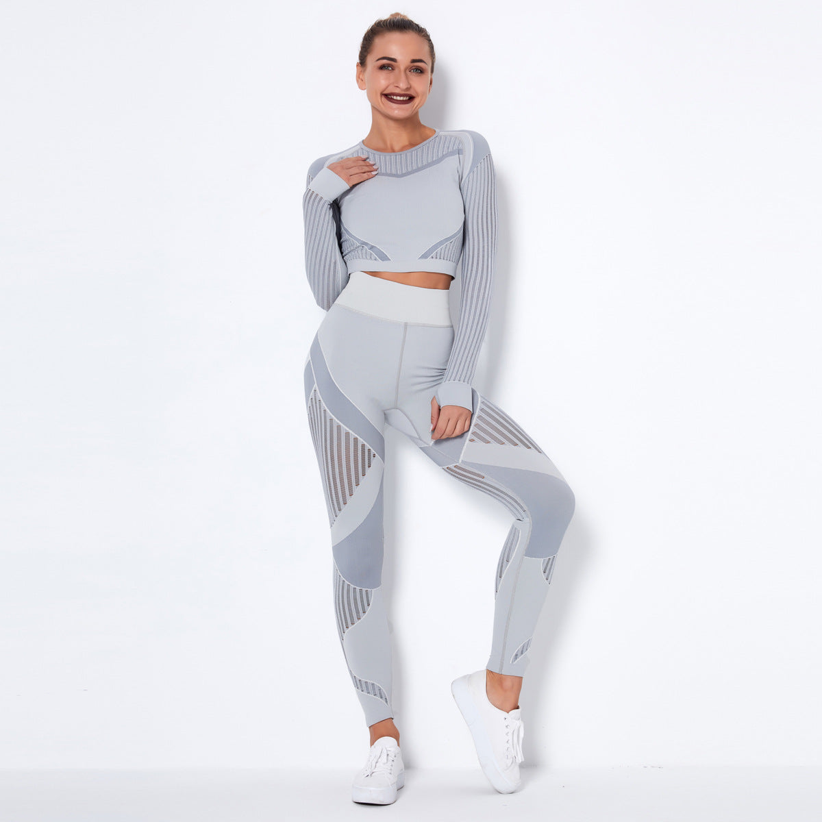 Seamless Knitted Absorbent Yoga Long-Sleeved Suit Yoga Wearsuit Image