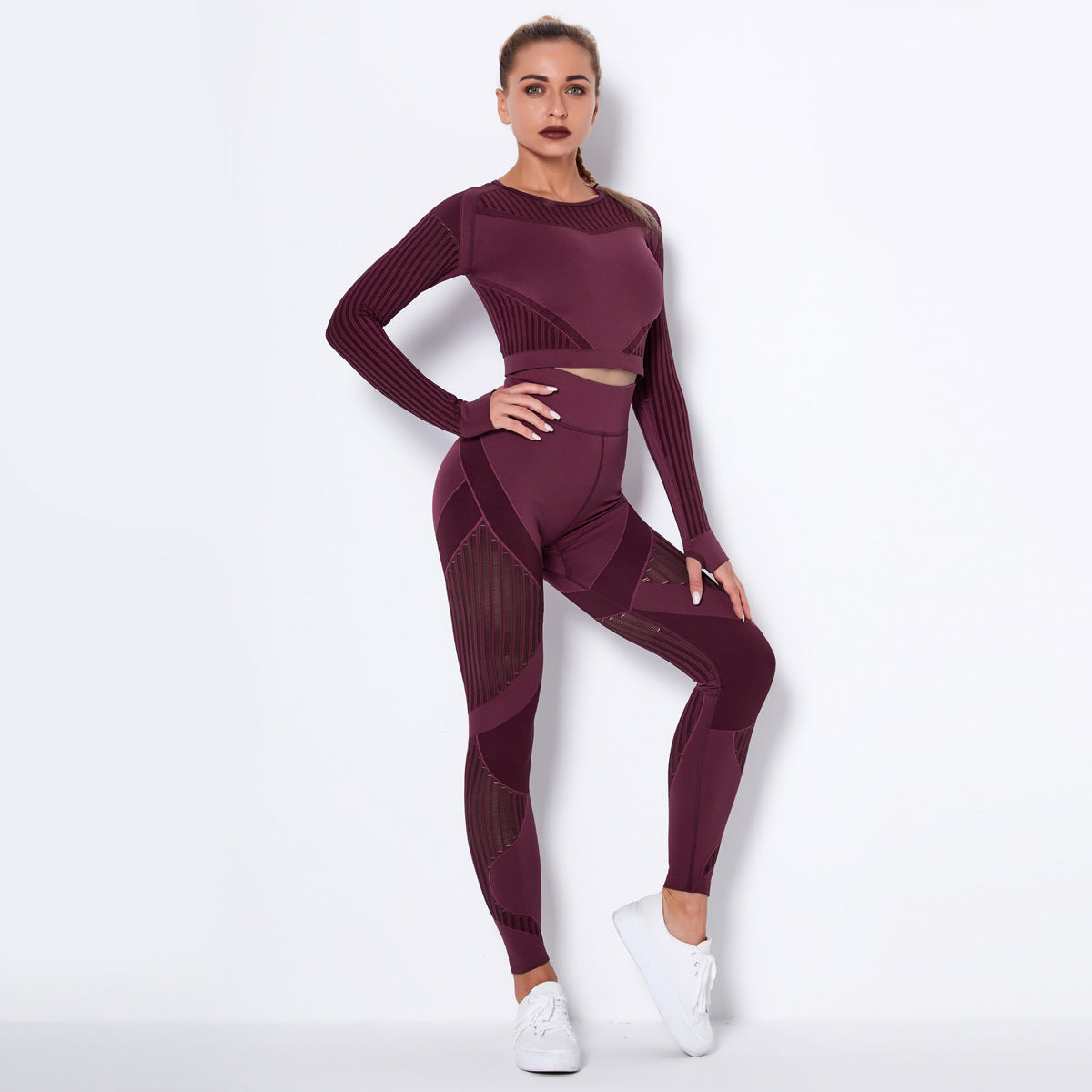 Seamless Knitted Absorbent Yoga Long-Sleeved Suit Yoga Wearsuit Image