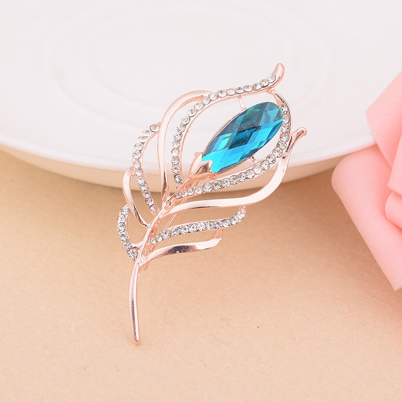 Temperament Crystal All-match Brooch Alloy Jewelry Ladies Wear Corsage Image