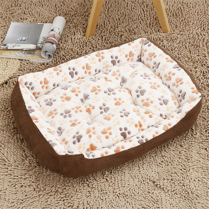 Dog bed with pet cushion Image