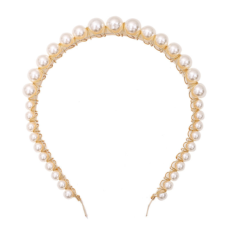 Thin pearl headband Image