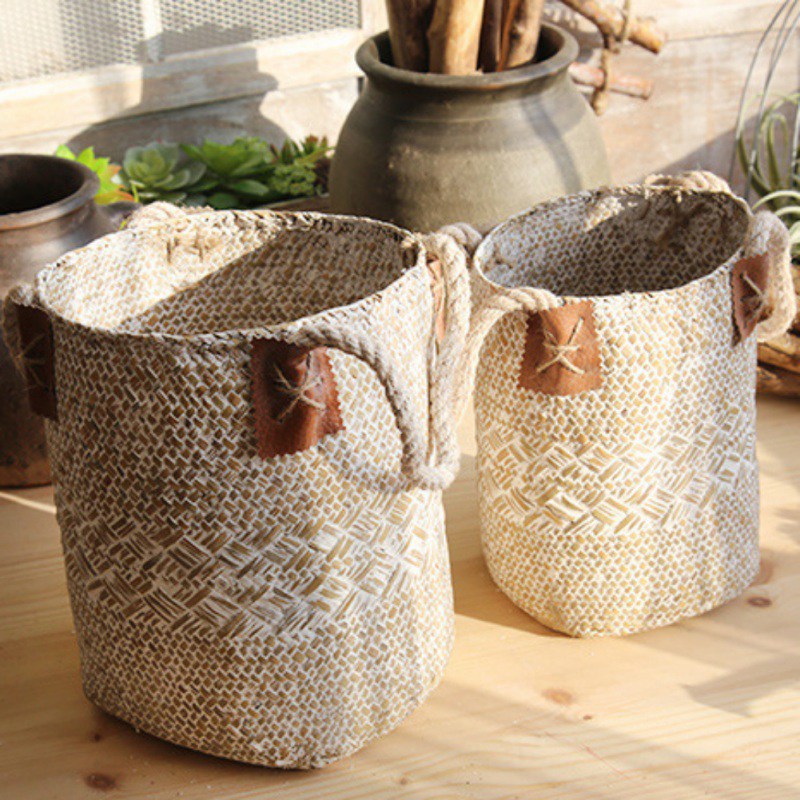 Hand woven basket flower basket basket rattan Image