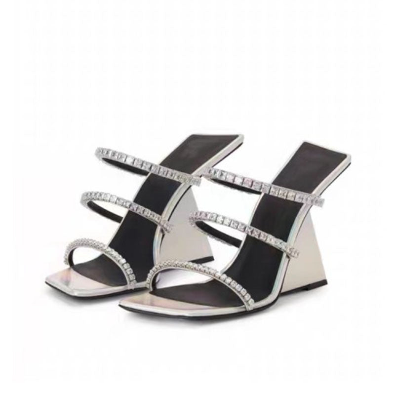 Patent Leather Square Toe Toe Wedge Slippers