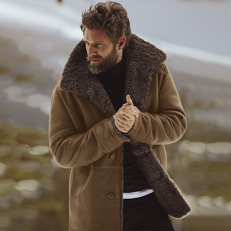 Warm mid-length men's coat Image