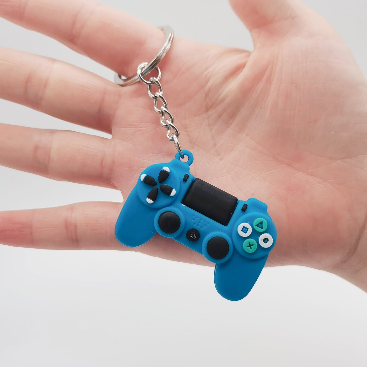 Simulation Toy Game Machine Car Keychain Image