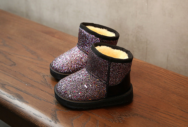 Children's snow boots in sequins Image