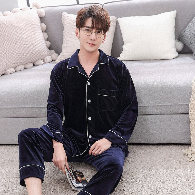 Couple Winter Warm  Velvet Long Sleeve Pyjamas Set Image