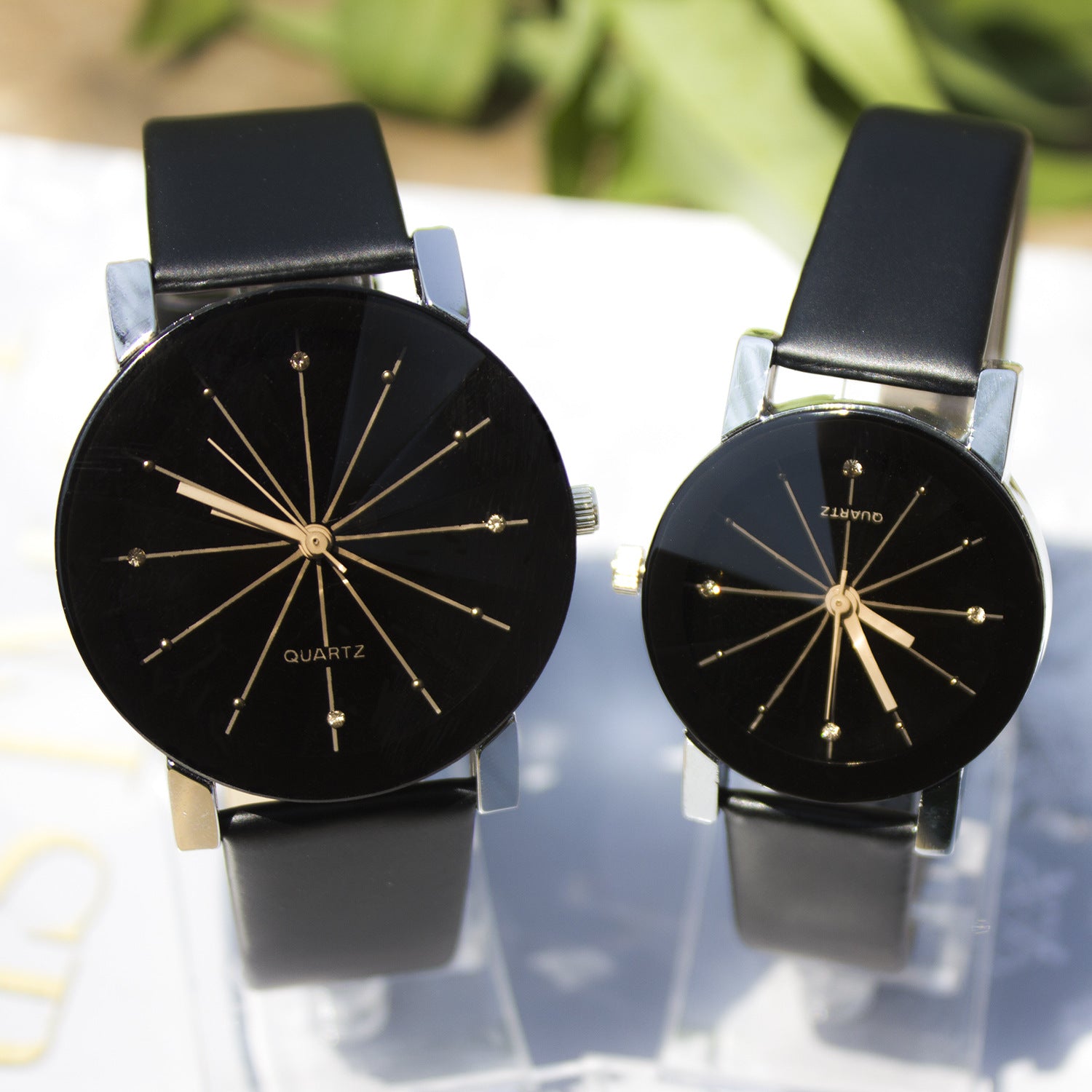 Couple watch meridian Image