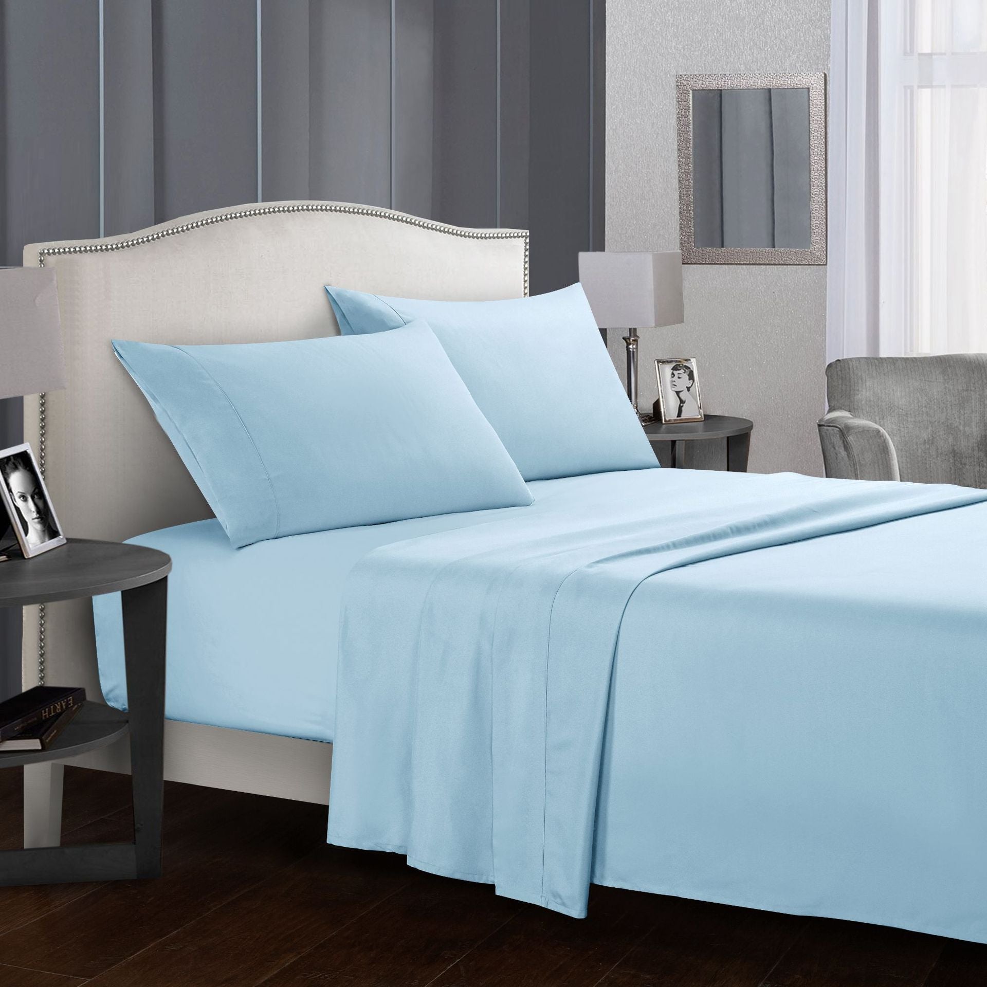 Four-piece bed sheet set Image