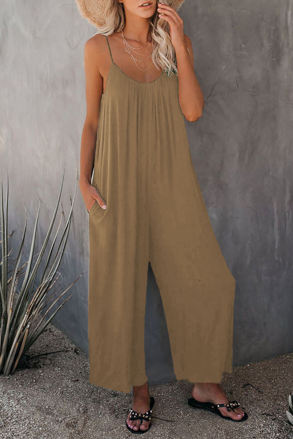 Women's Loose Sleeveless Jumpsuits Romper Jumpsuit With Pockets Long Pant Summer Image