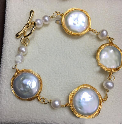 Pearl bracelet