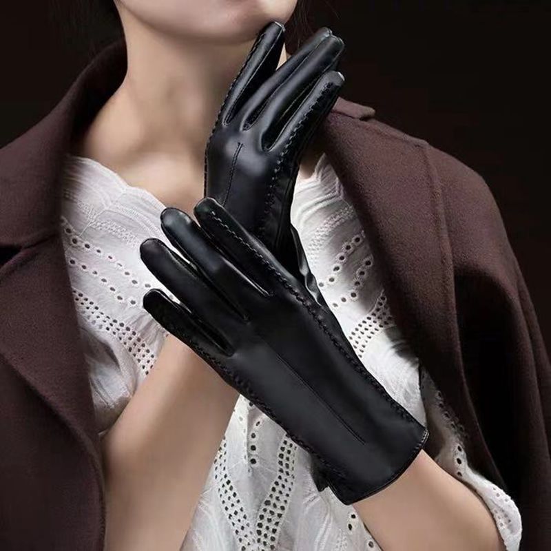 Lined warm PU leather gloves Image