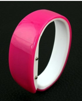 Wholesale LED dolphin watches, men and women sports watches bracelets, men and women fashion trend Korean students watches Image