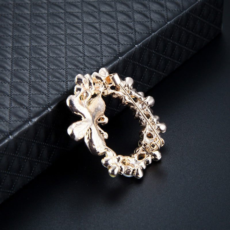 Butterfly Full Fashion Alloy Diamond Brooch Image