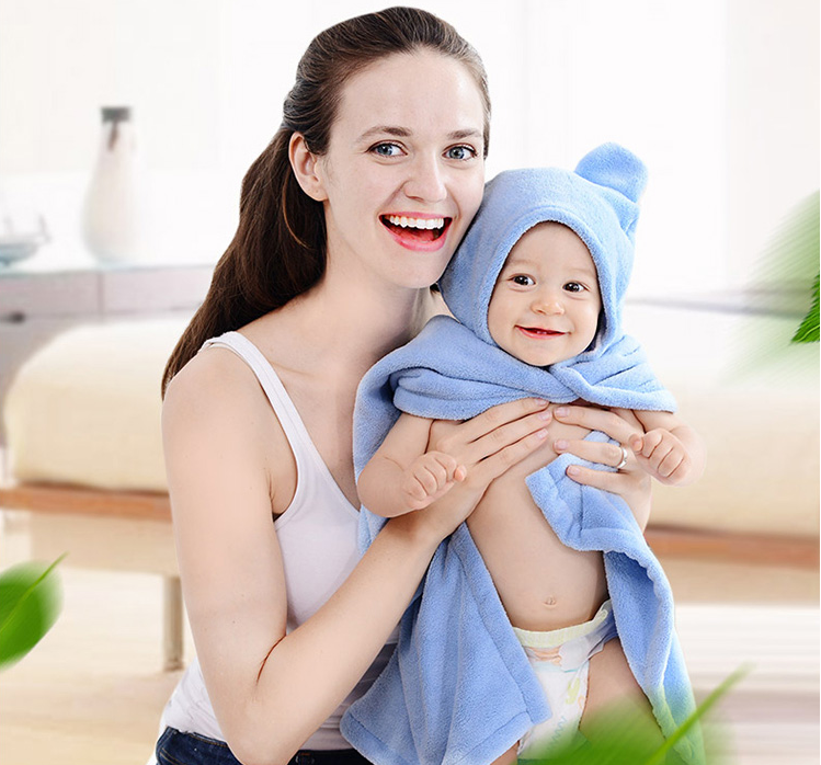 Cotton baby care hooded bath towel Image