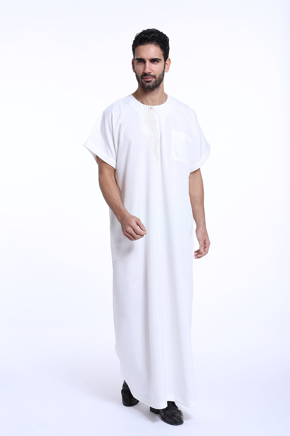 Muslim Arab Middle Eastern Men's Robe Image