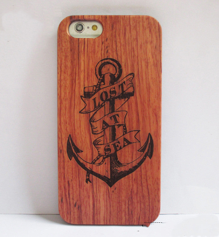 Woodcarving mobile phone case Image