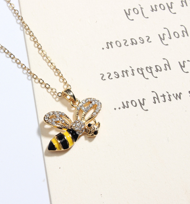 Summer Jewelry Necklace Lady Cartoon Cute Drop Oil Studded Bee Pendant Image