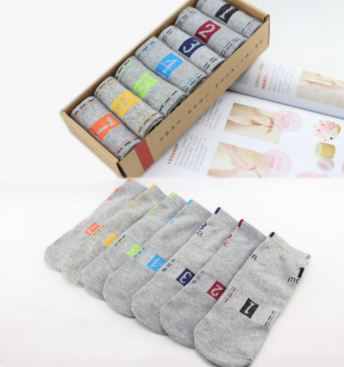 Seven days creative digital cotton socks sports socks lazy week couples socks Image