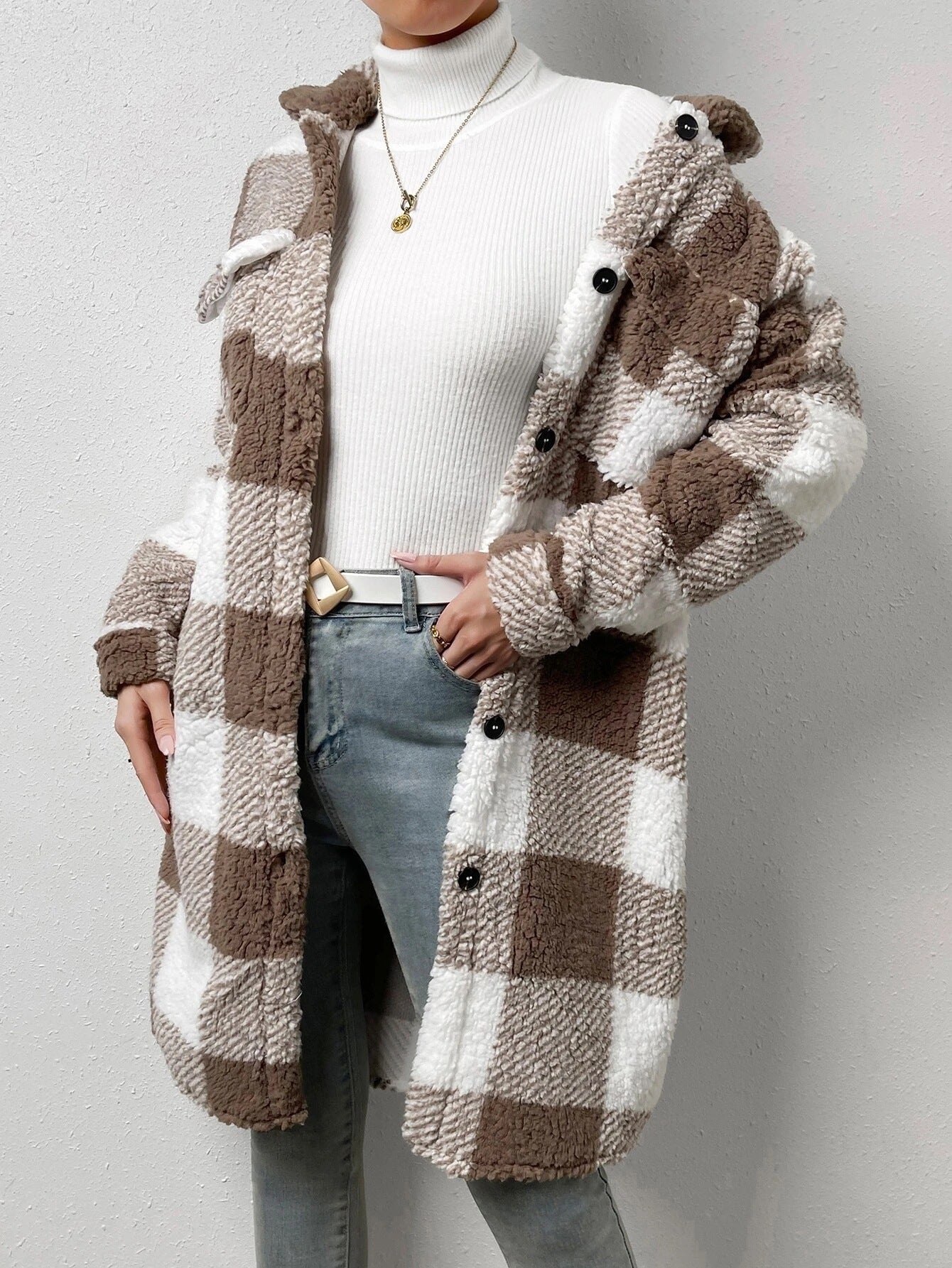 Button Lapel Plush Plaid Coat Loose Image