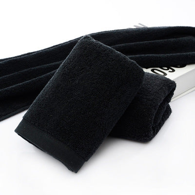 21 strands of black cotton towels Image