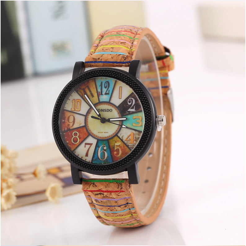 Casual Vintage Leather Women Quartz Wrist Watch Gift Clock Image