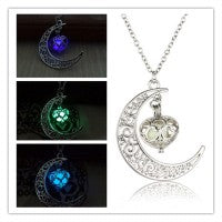 Glowing Pendant Necklaces Silver Plated Chain Necklaces Image