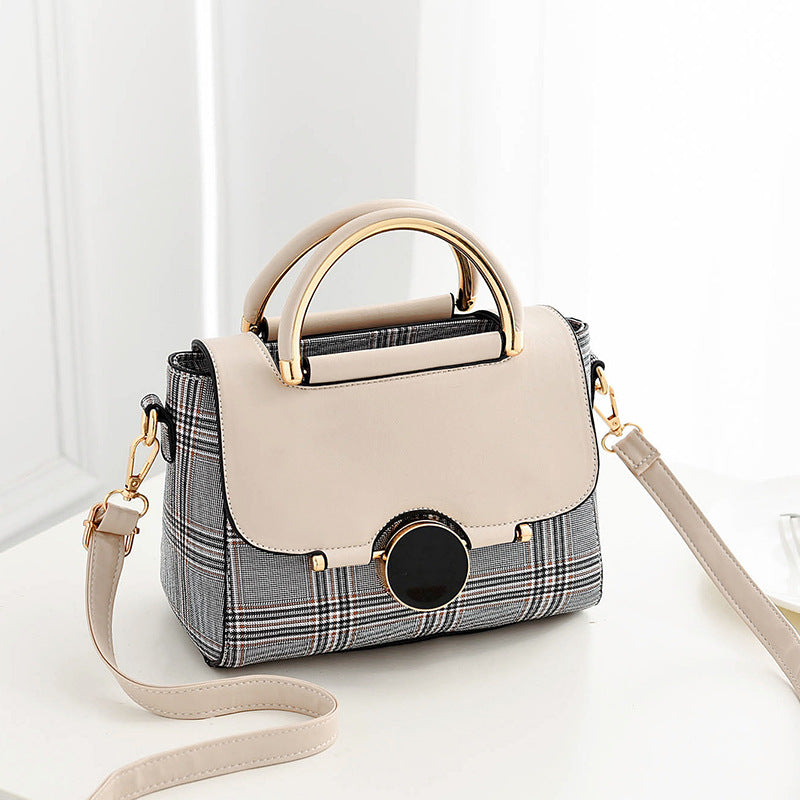 Korean sweet fashion handbag Image