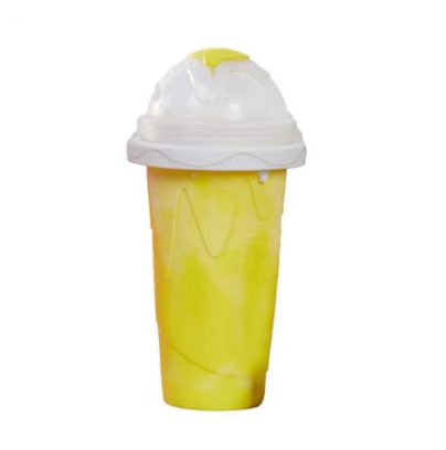 One Pinch Into An Slushy Cup, Shake The Smoothie Cup, And The Second Fast Cooling Cup Becomes A Pinch Cup. Image