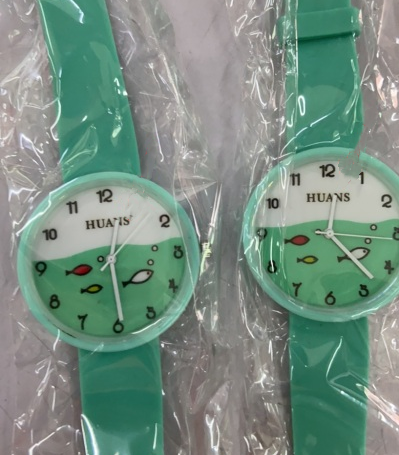 Children Watch For Girls Color Silicone Strap Fashion Quartz Wristwatch Fish Dial Cartoon Kids Clock Image