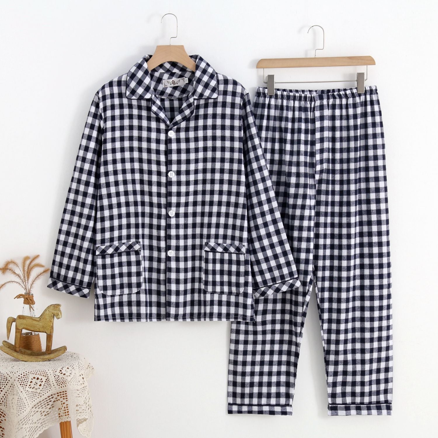 Men's Warm Cloth Flannel Pajama Suit Image