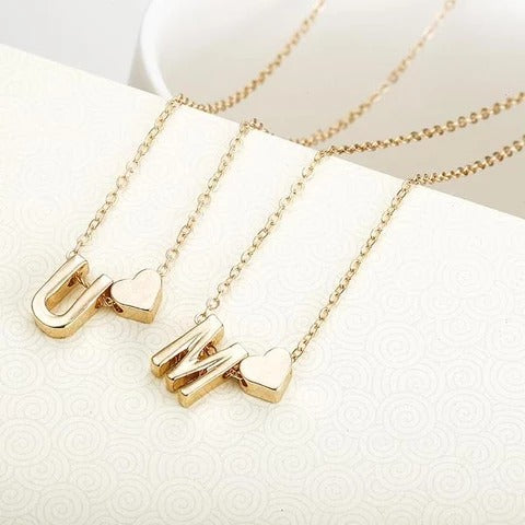 Peach Heart Shaped Letter Necklace Clavicle Chain Necklace Image