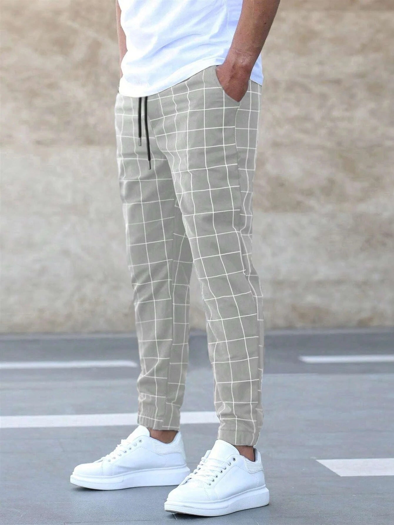 Fashion Plaid Print Pants Men's Casual Drawstring Trousers Image