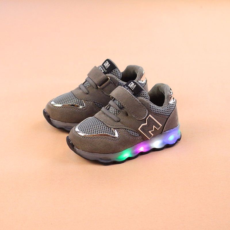 Child Led Liht Shoes Baby Boys Sneaker Kids Irl Sport Shoe Image