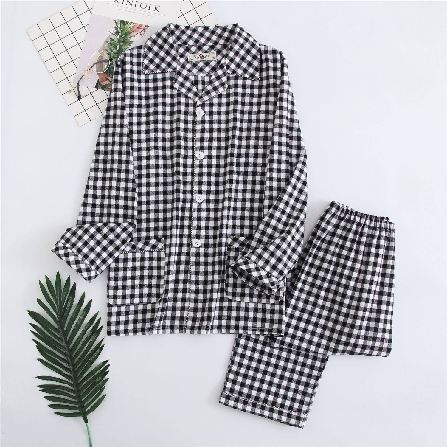 Men's Warm Cloth Flannel Pajama Suit Image