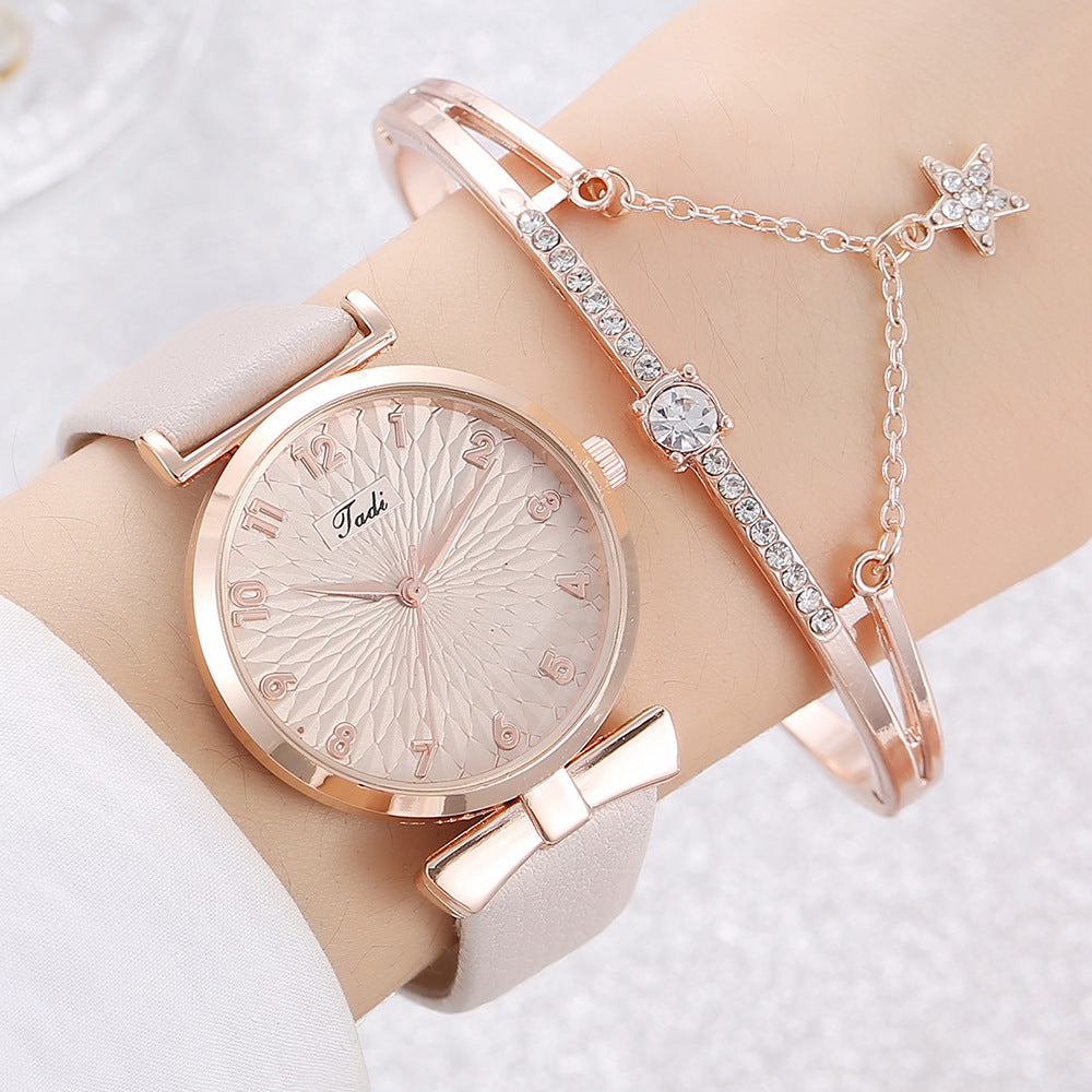 Watch Female Student New Watch Set Fashion Literal Drainage Product Bracelet Set Watch Image