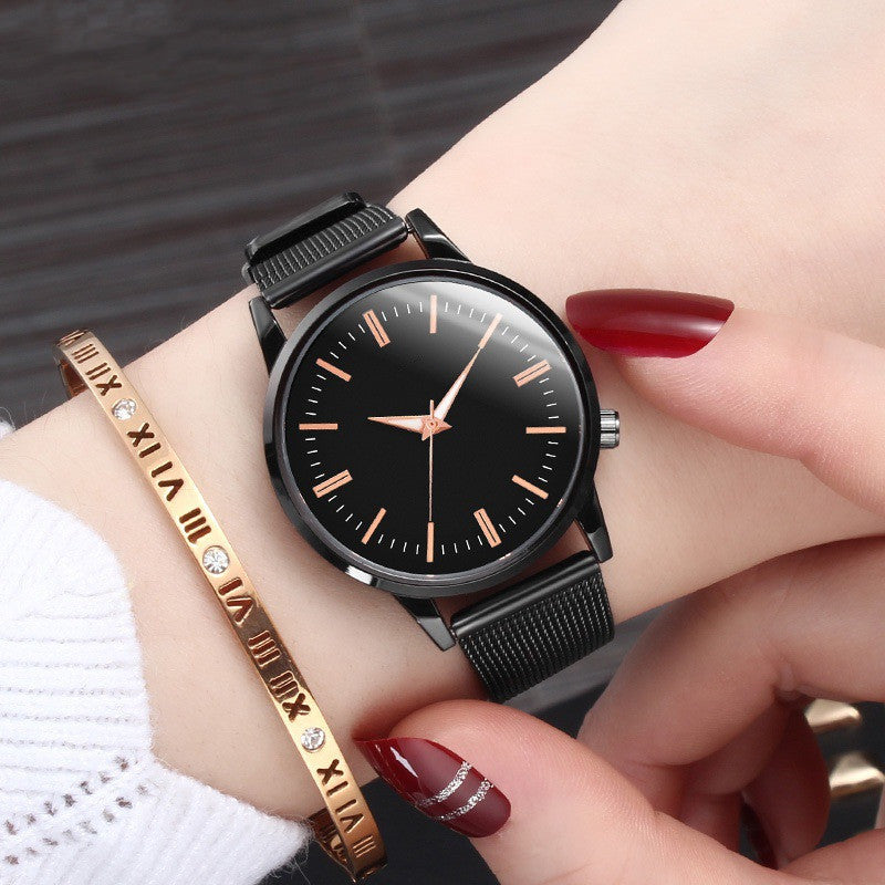 Luxury Couple Watch Men Wristwatch Image