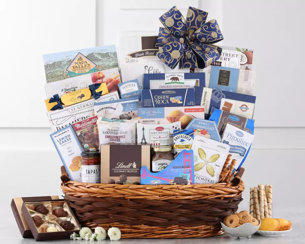 Signature Selection Gourmet Gift Basket